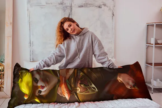 Дакимакура Белка Худвинк