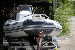 Лодка РИБ БУРЕВЕСТНИК 450 LIGHT