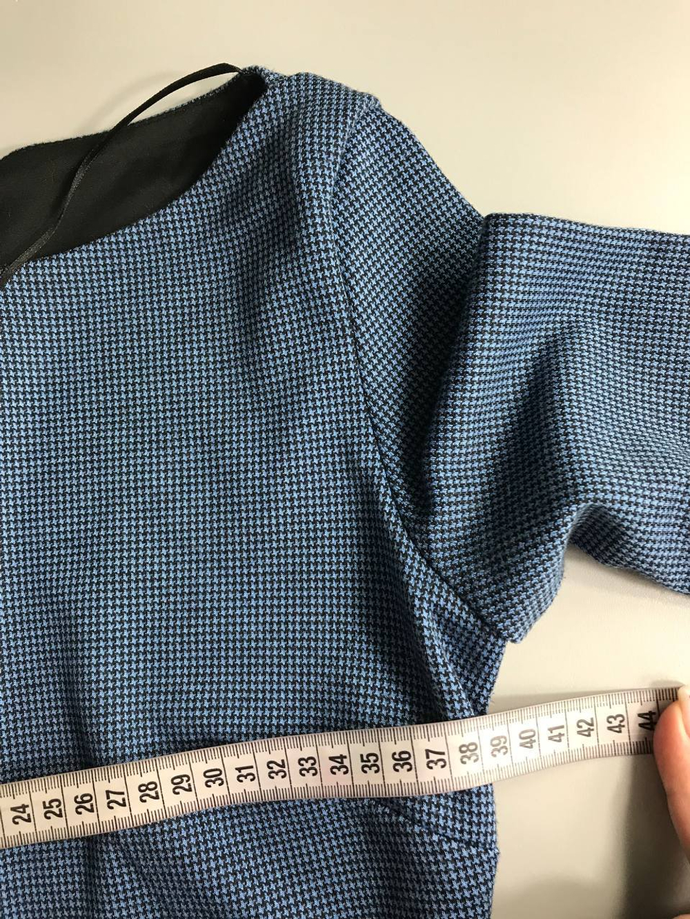 Платье Oodji повседневное, лаконичного кроя 44 размер