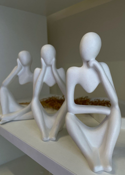 статуэтки абстракции