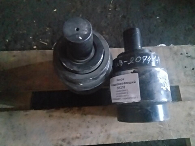 Каток поддерживающий Kobelko SK160, SK210, SK250