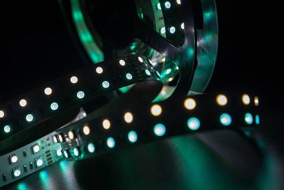 Светодиодная лента SWG 28,8W/m 120LED/m 5050SMD RGB/ холодный белый 5M 000969