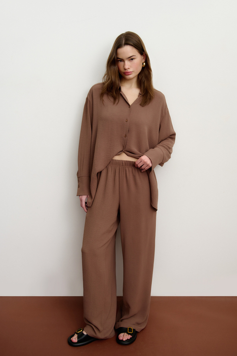 Брюки из жатого хлопка