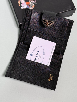 Кошелёк Prada