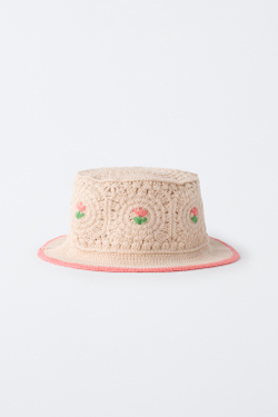ZARA ПАНАМА КРОШЕ С ЦВЕТАМИ, ЭКРЮ
