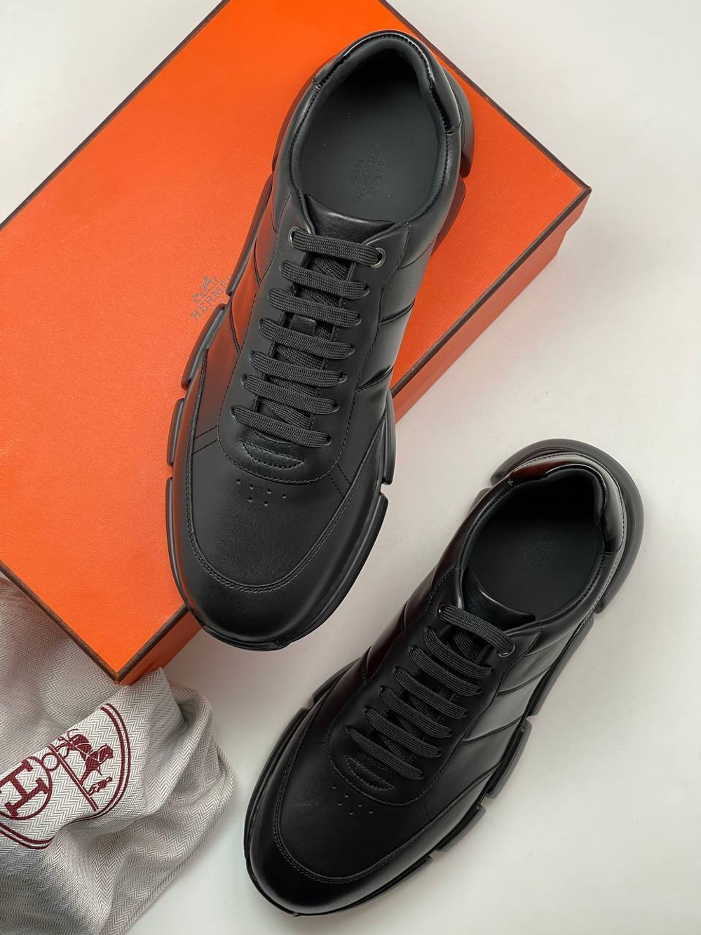 Кроссовки Hermes