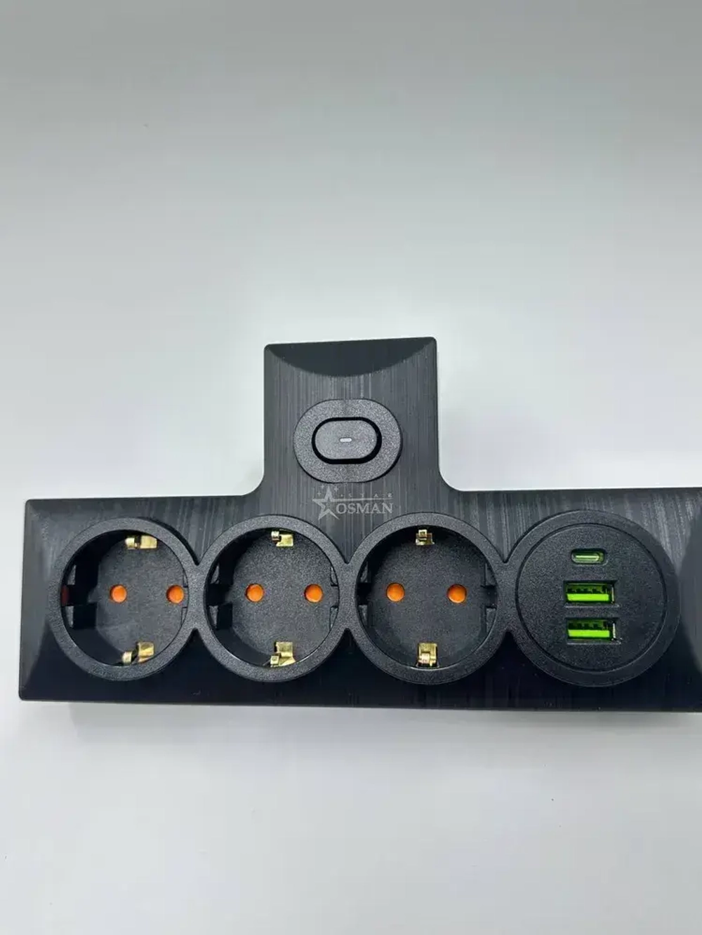 Сетевой фильтр 3 розетки 2 Usb и 1 Type-c