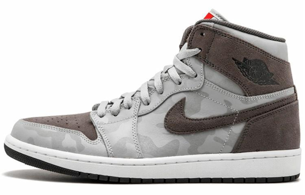 Кроссовки Jordan Air Jordan 1 Retro High Camo 3M Wolf Grey