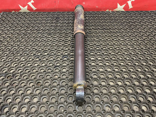 Амортизатор передний 2017г