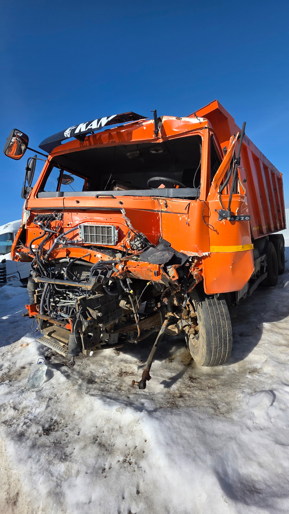 КамАЗ 6520 6x4 Самосвал 6520-43 (Дизельный, 11,8 л, 400 л.с., МТ)
