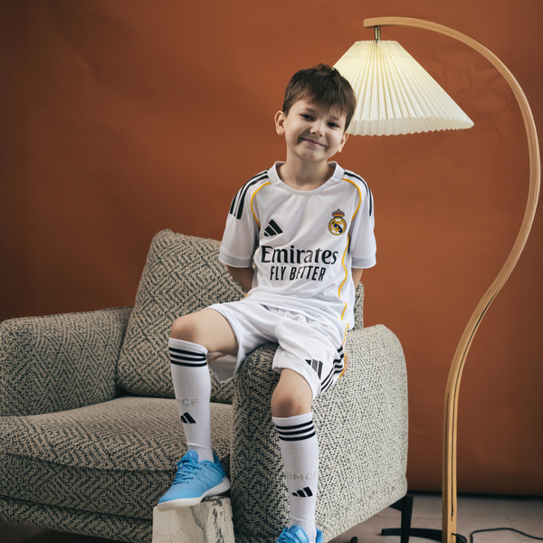Реал Мадрид / Домашняя / Игровая / Детские формы