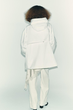 ZARA ПАРКА ОВЕРСАЙЗ МНОГОПОЗИЦИОННАЯ С КАПЮШОНОМ — ZW COLLECTION, БЕЛЫЙ