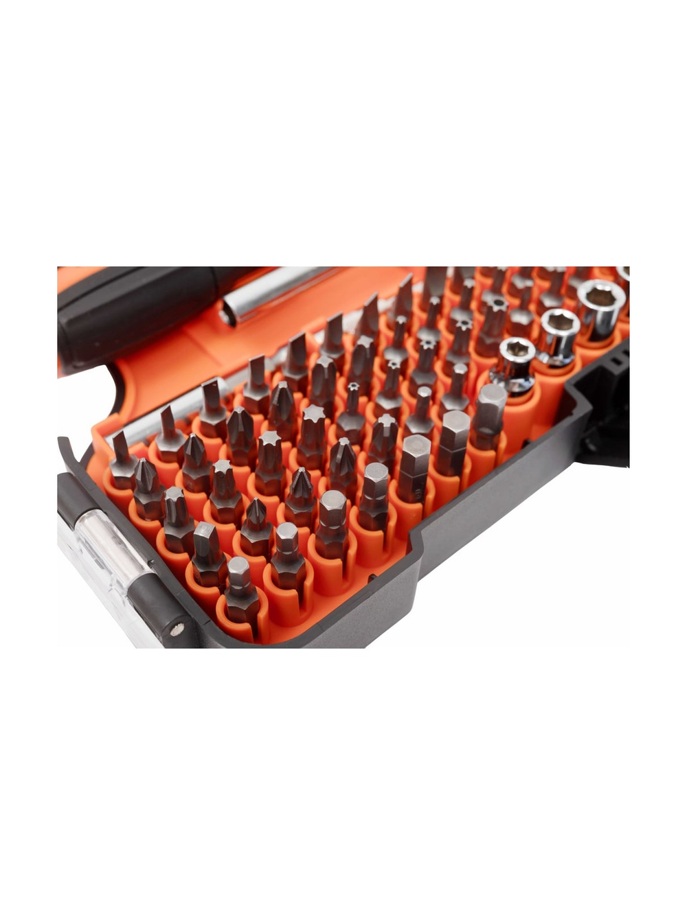 Набор отверток и бит Gigant 112 предметов GBSS-112