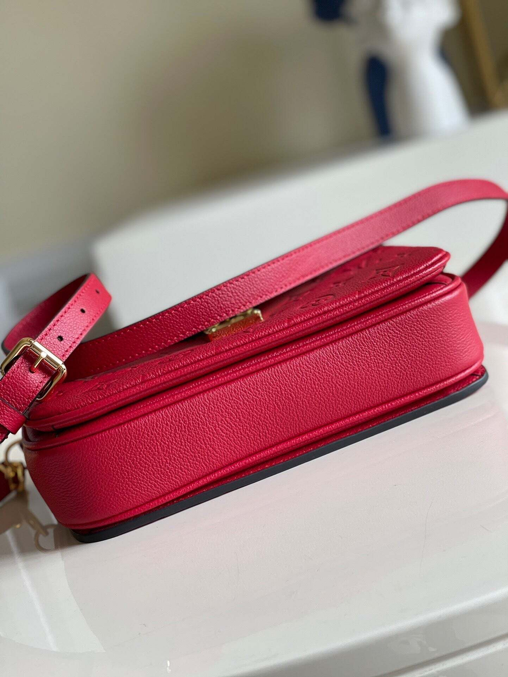 Louis Vuitton Metis