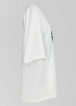 Футболка Momo studio 2308 однотонная свободная с принтом и надписью спереди