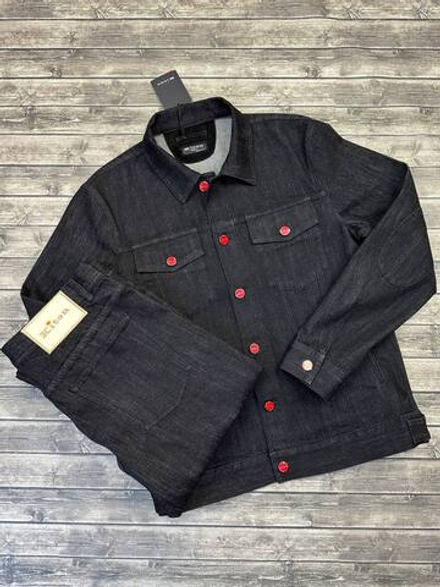 Костюм Kiton