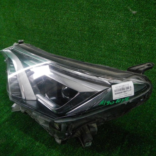 Фара левая Toyota Rav 4 CA40 (2015-2019) LED