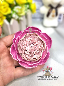 Силиконовая форма Пион