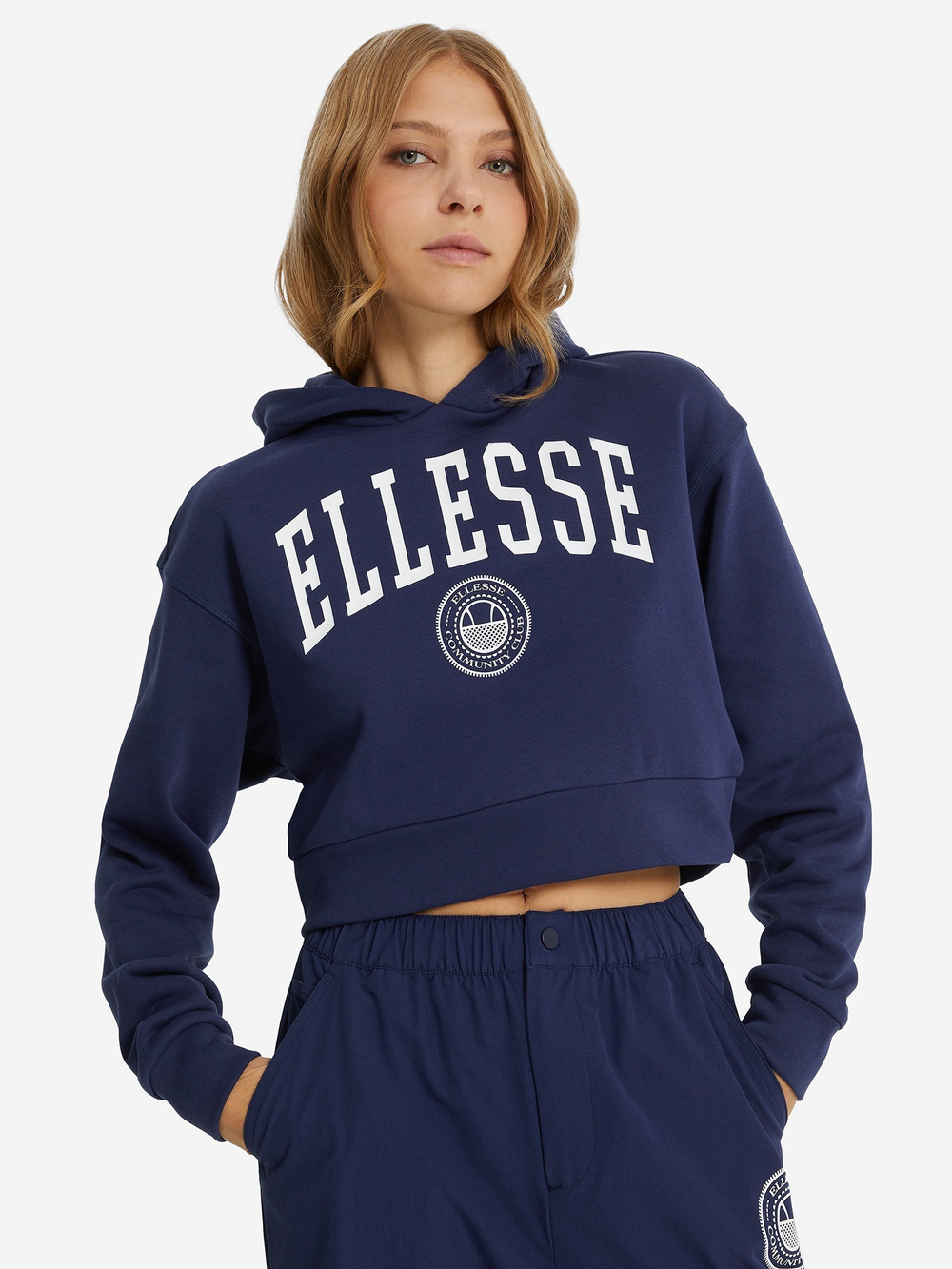 Толстовка женская ELLESSE