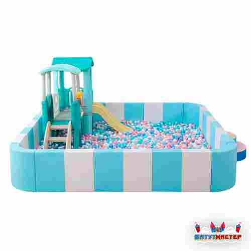 Сухой бассейн с игровым комплексом «Бирюза», 5×5×0,6 м