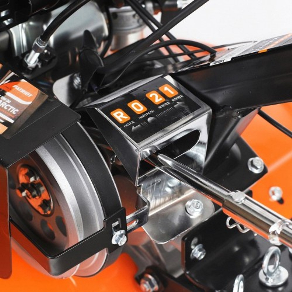 Мотоблок PATRIOT Калуга (без колес) 440107016