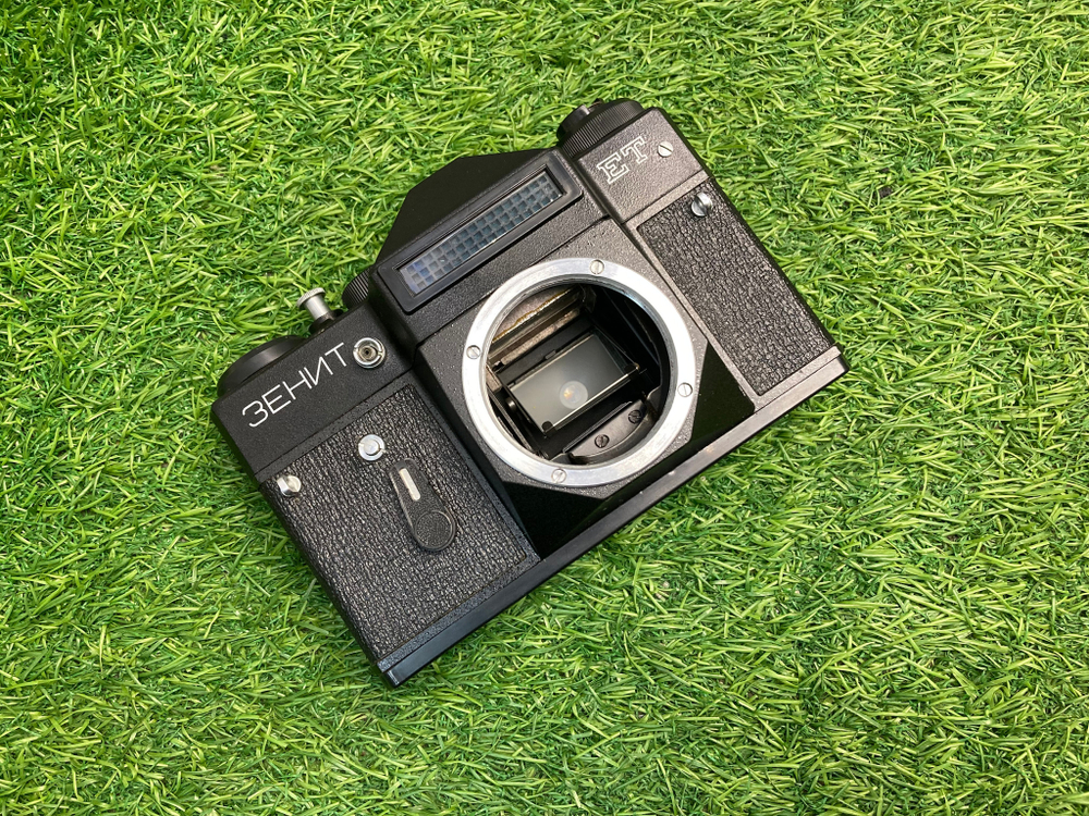 Zenit ET + Helios-44M-6