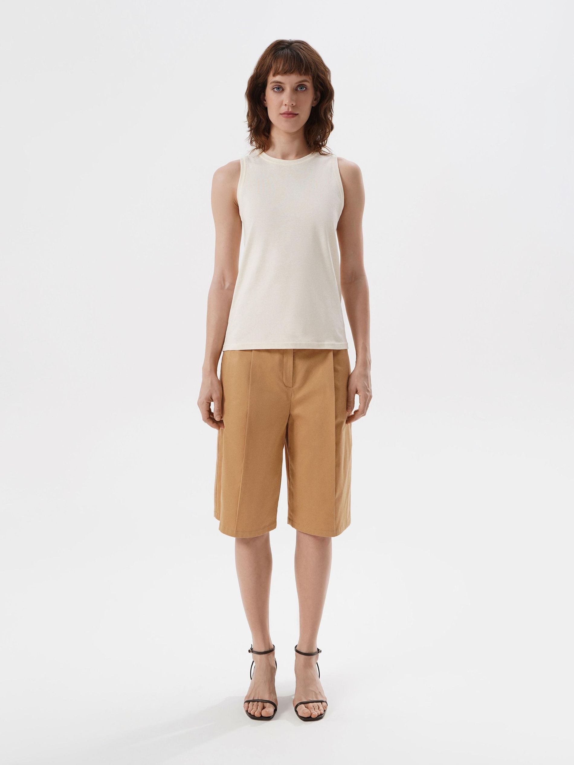 Бермуды camel