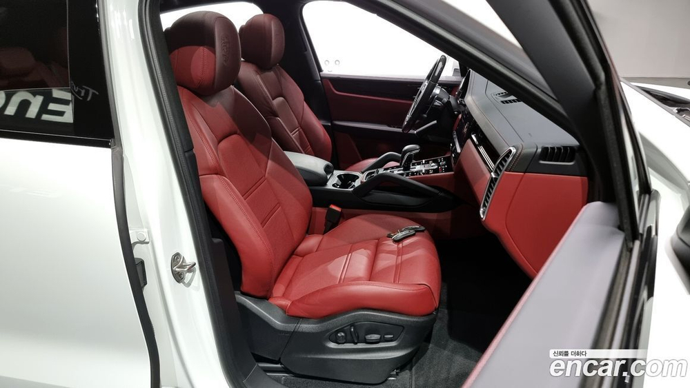 Porsche Cayenne (PO536) 3.0 Coupe (03.2022)