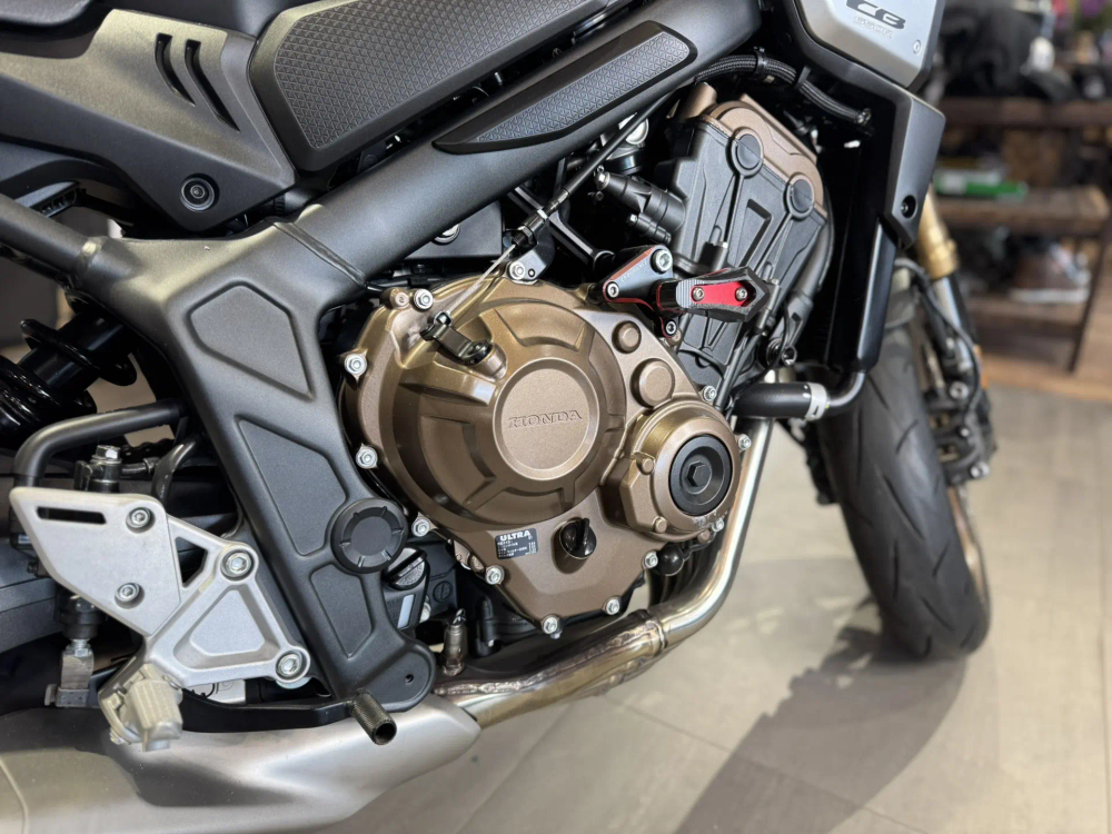 Honda CB 650R 2024