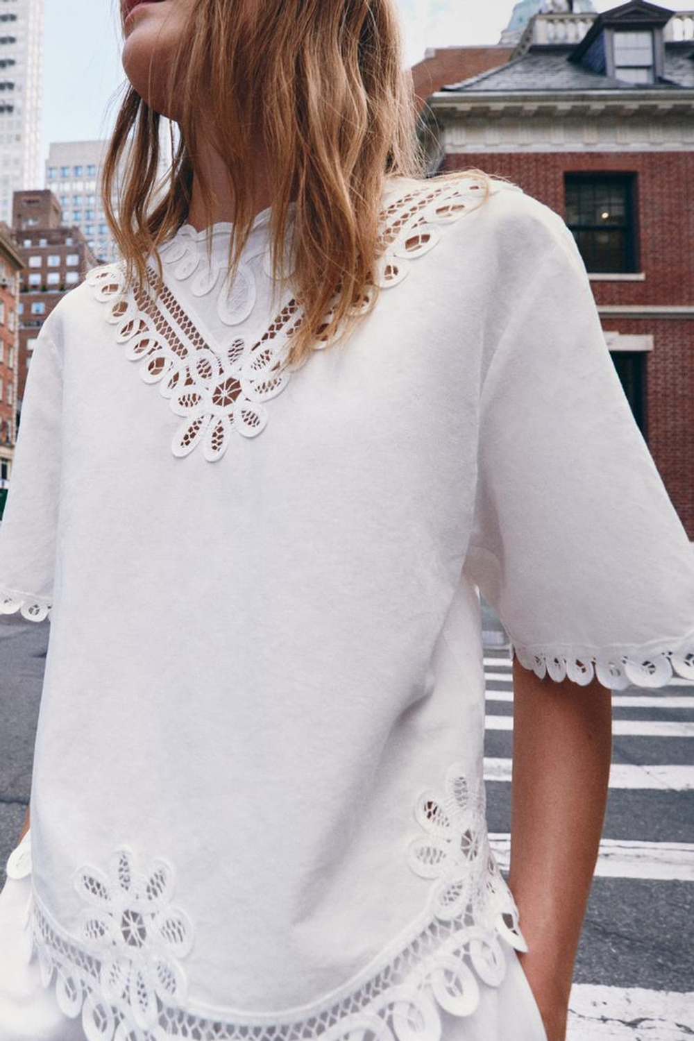 ZARA ШОРТЫ С ВЫШИВКОЙ ИЗ ЛЬНА — ZW COLLECTION, ЖЕЛТОВАТО-БЕЛЫЙ
