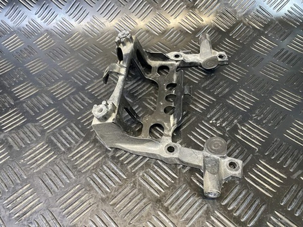 Крепление Yamaha TDM900 RN08 2002