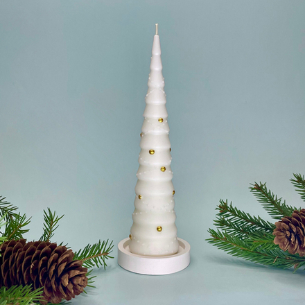 Свеча Большая елочка с золотыми шарами с подсвечником Limbon Candle