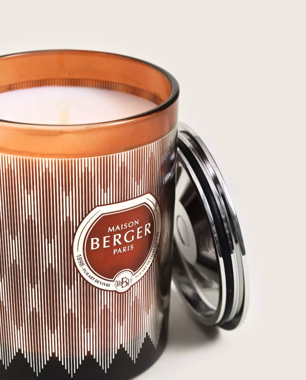 Maison Berger Paris - Ароматическая свеча Evanescent 240г 45ч / артикул   7493  / GTIN 3127290074935