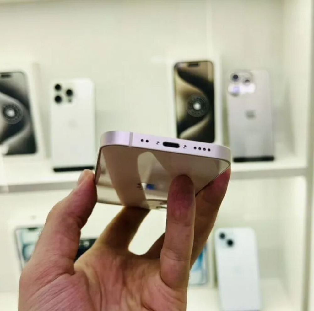iPhone 12, 256 ГБ б/у