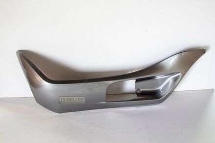 64432-KWN-900ZD. COVER, L. SIDE *NHA14M*. Fairing Honda PCX, Silver