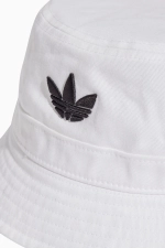 Шляпа adidas Adicolor Trefoil - белый
