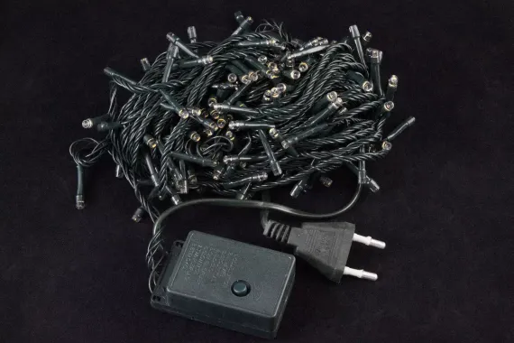 Светодиодная нить 13,5 м., 220V, 200 синих LED ламп, контроллер, черный провод, Winner Light (b.01.5B.200-)