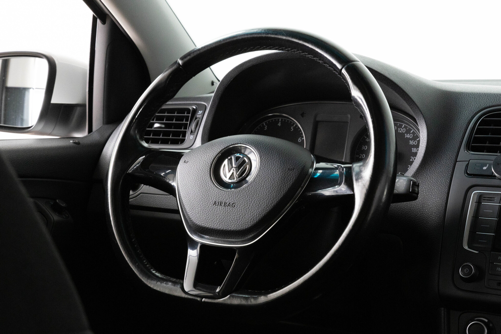 Volkswagen Polo, 2016 год