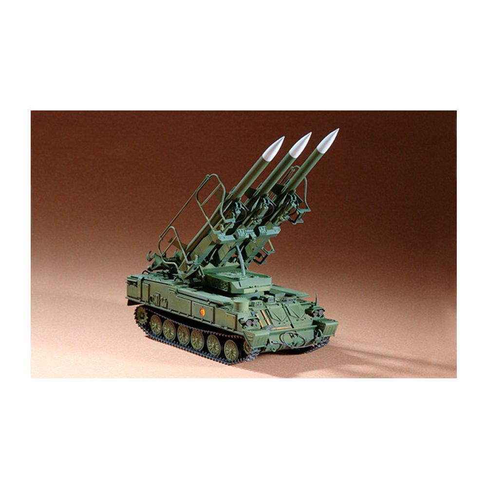 САУ Russin SAM-6 antiaircraft missile 1:72 07109