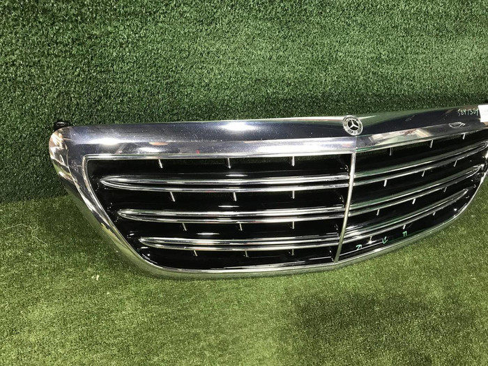 Решетка радиатора Mercedes S W222 (2017-2020)