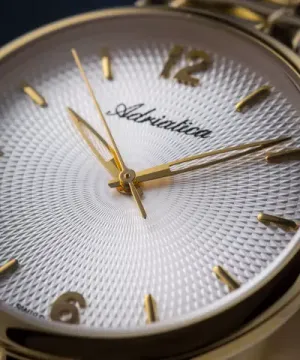 Наручные часы Adriatica A3790.1153Q