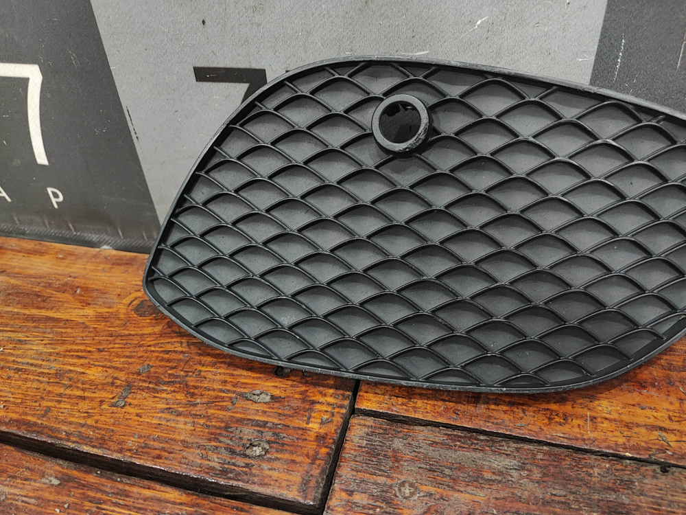 Накладка переднего бампера правая Mercedes GLC (X253) 15-19 Б/У Оригинал A2538850222