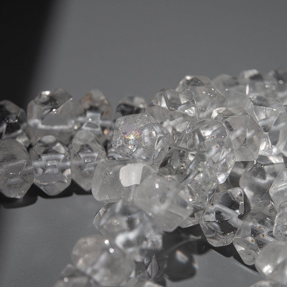 Горный хрусталь натуральный, фриформ, микроогранка 9-12*6-9мм