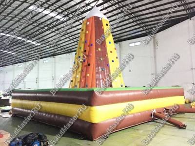 Скалодром "К облакам" 5*5*5 м