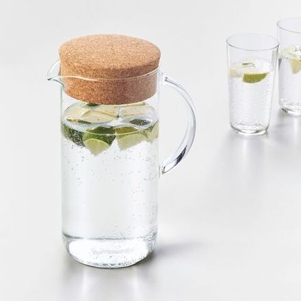 Кувшины и графины