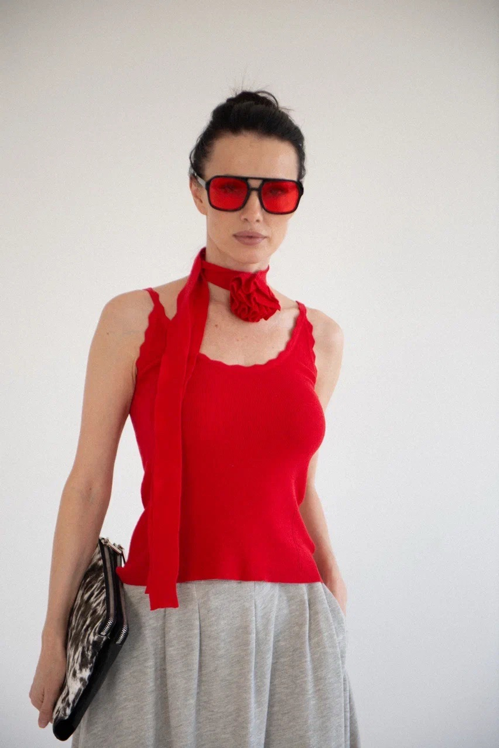 Топ c чокером ROSETTA