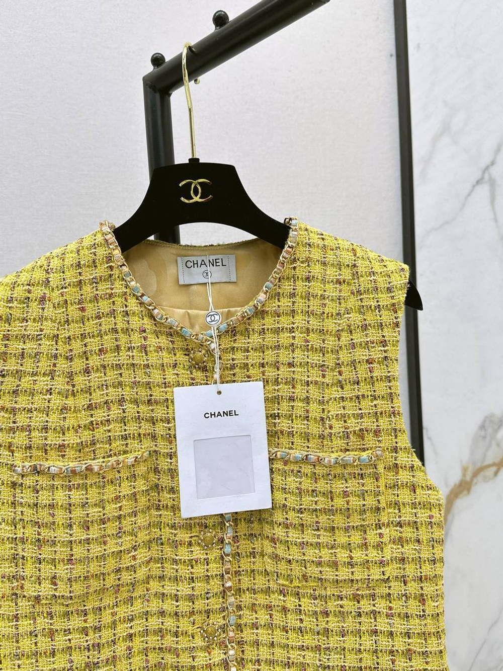 Жилет CHANEL