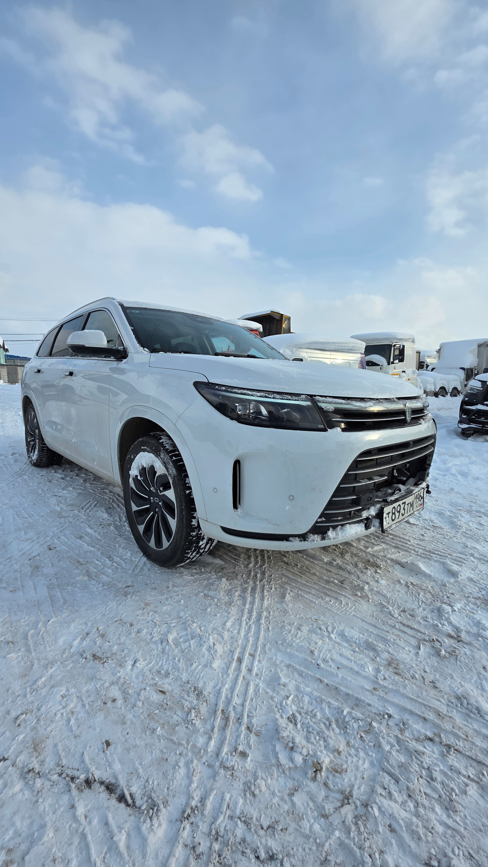 AITO M7 Luxury (449 л.с.)