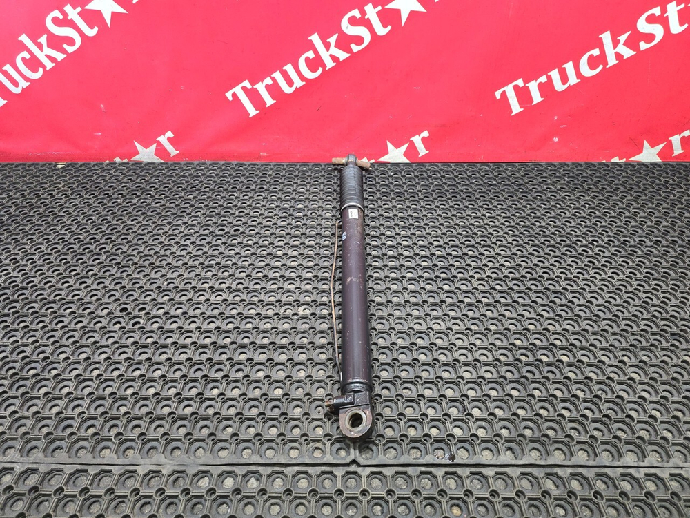 Цилиндр подъема кабины 2023г