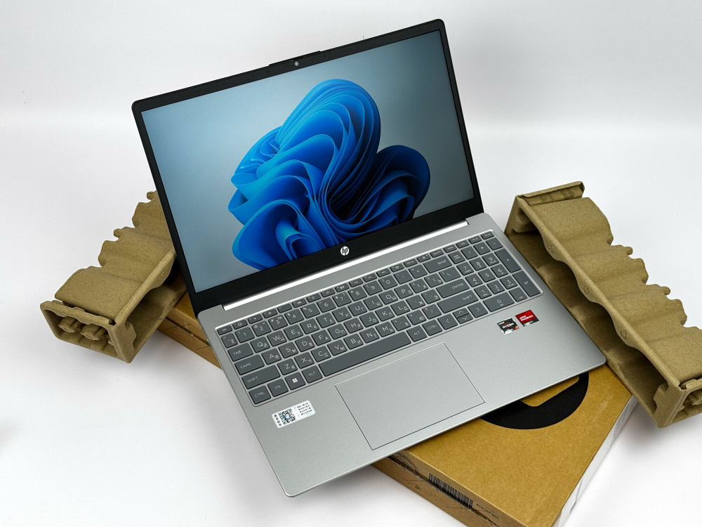 Новый ноутбук HP Starbook / Ryzen 7 7735HS / 32GB DDR5 / 512GB / FullHD / Win11 / Русско-Английская клавиатура